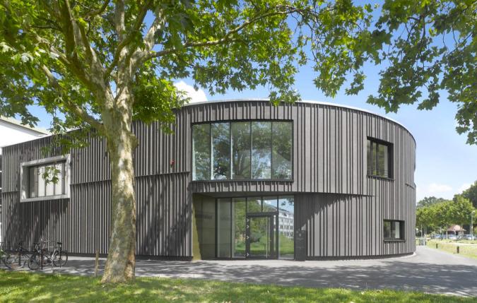 Außenansicht des Ensemblehauses Freiburg