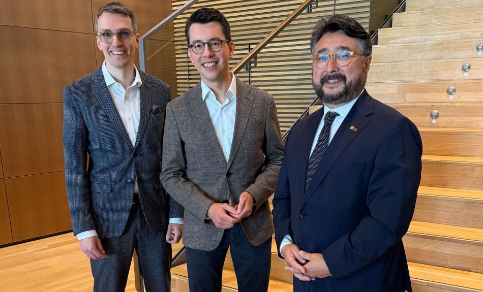 Holger Denckmann, amtierender VdM-Bundesgeschäftsführer, Raphael Amend, desiginierter Bundesgeschäftsführer, und der VdM-Bundesvorsitzende Friedrich-Koh Dolge