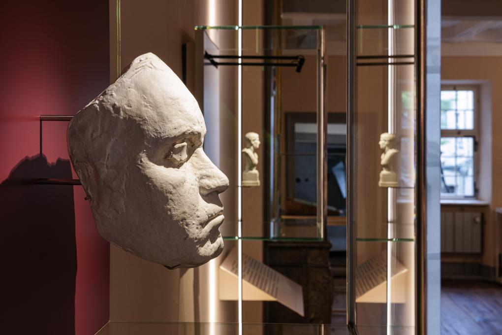 Beethoven-Maske in den Ausstellungsräumen des Beethoven-Hauses