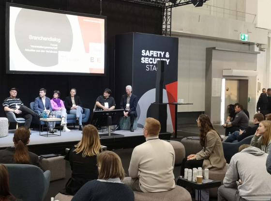 FVAW Sechster Branchendialog