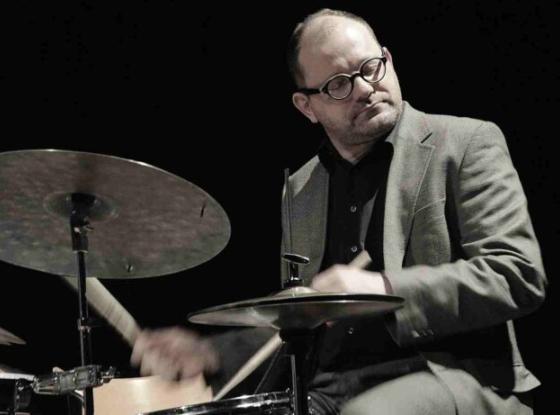 Michael Griener am Schlagzeut