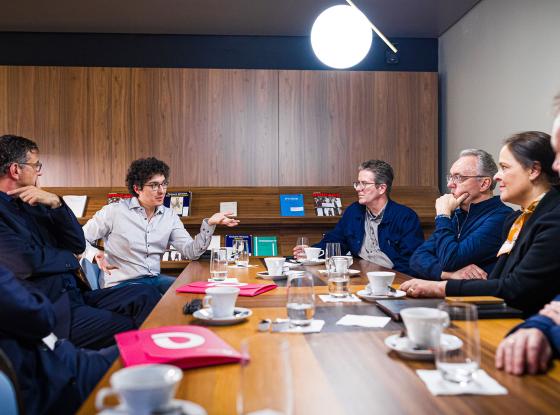 Vertragsunterzeichnung Musiktheaterakademie